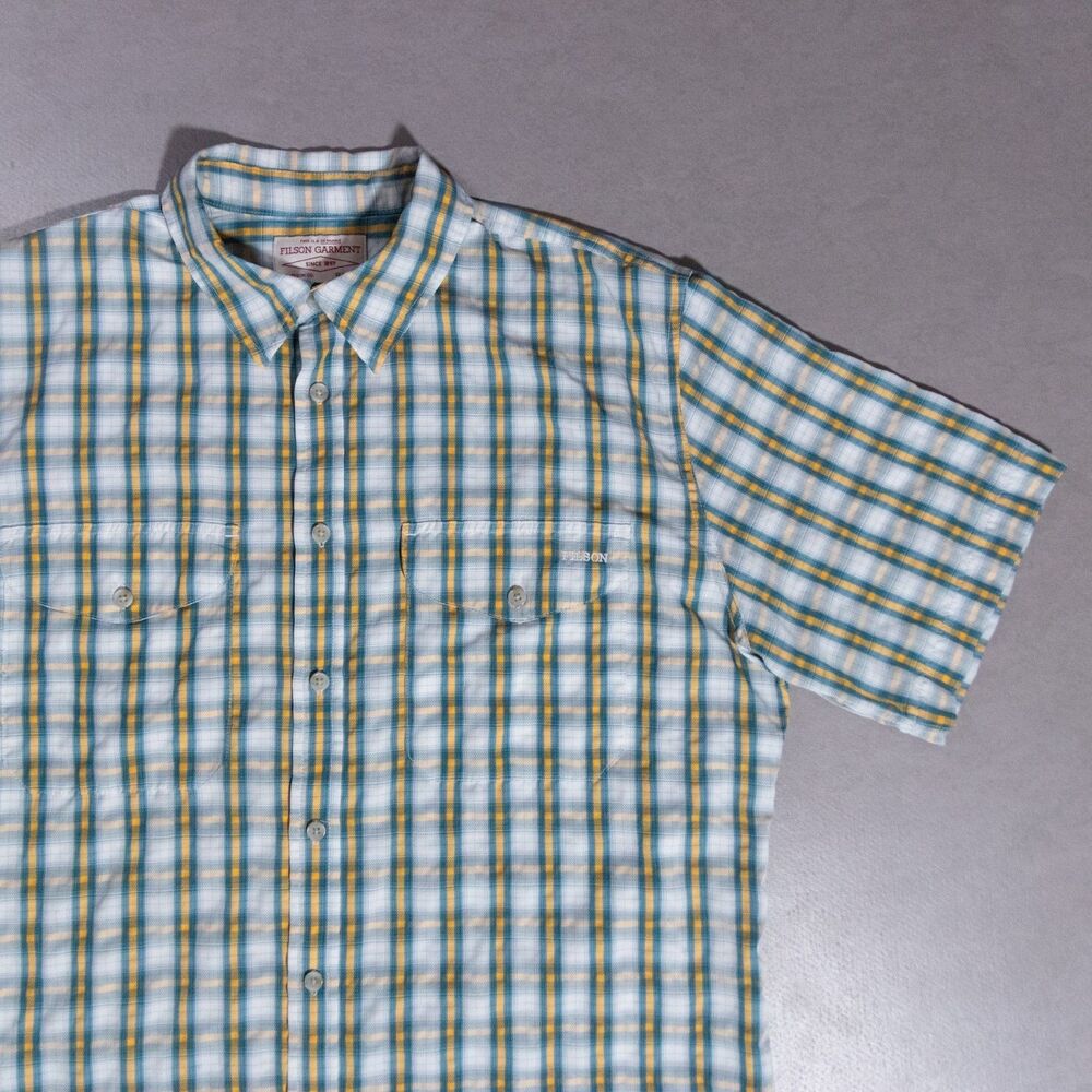 Filson Rainier Casual S/S Button Shirt Yellow Men's Large Hiking Outdoor Fishing - Picture 2 of 6